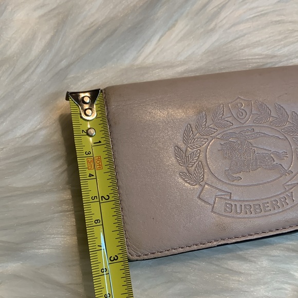 Burberry Chalk Pink Embossed Crest Leather Card Coin Wallet - Picture 15 of 17